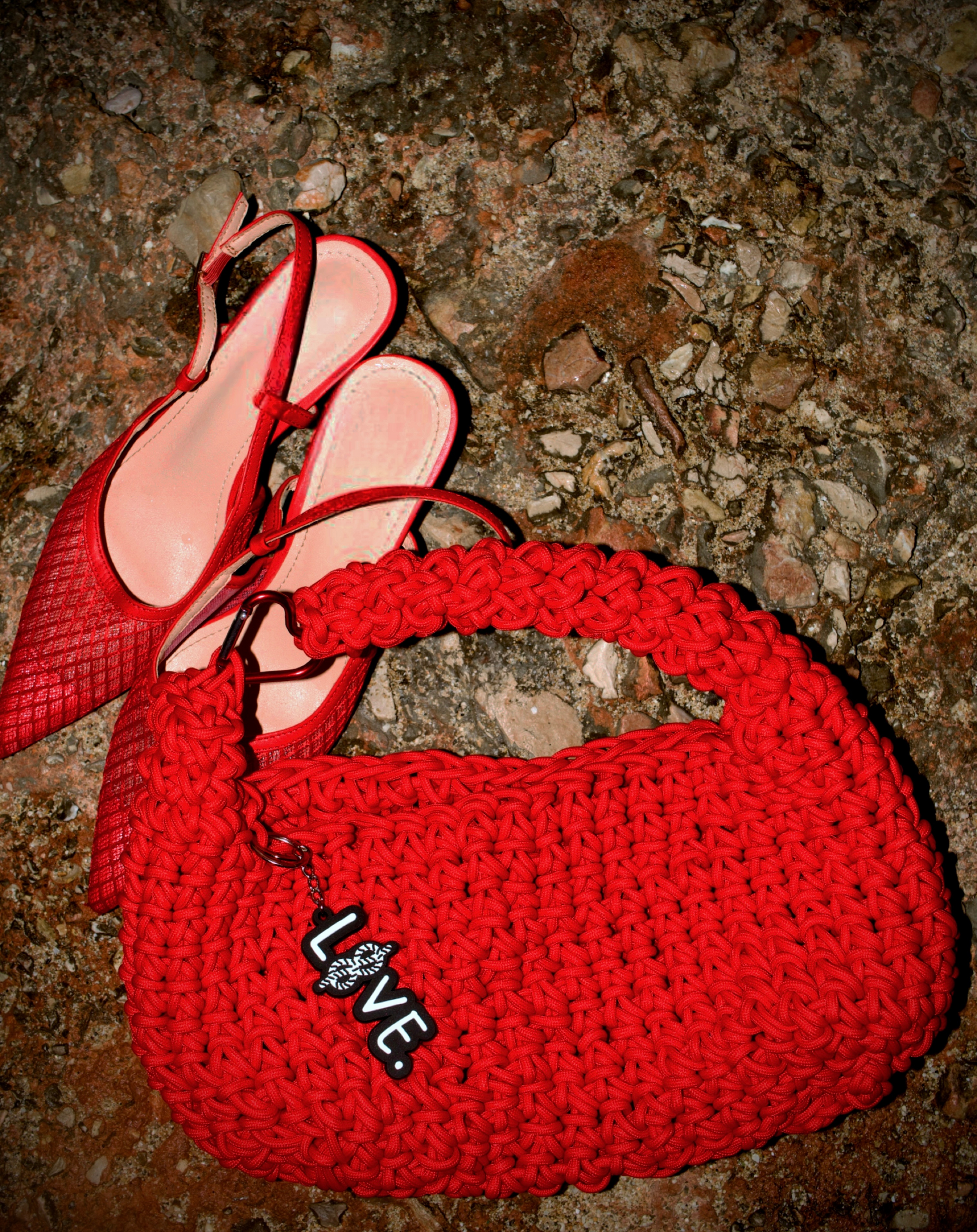 DRAG RED